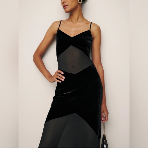 NWT Reformation Melvina Velvet Maxi Dress in Black - Picture 4 of 11